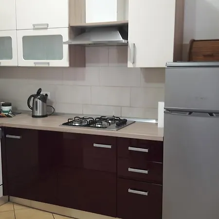 Kaic 1045 Apartman *