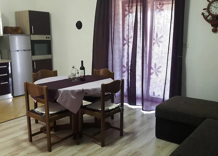 Apartman Kaic 1045 *