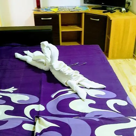 Kaic 1045 Apartment *